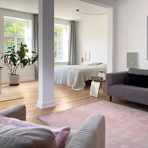 Apartment Zehuus Beletage Köln